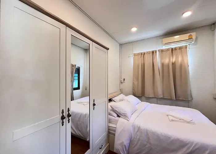 Thairin House Old Town Bkk Ferienhaus *