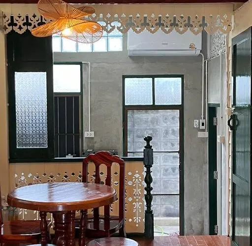 Thairin House Old Town Bkk Ferienhaus Bangkok